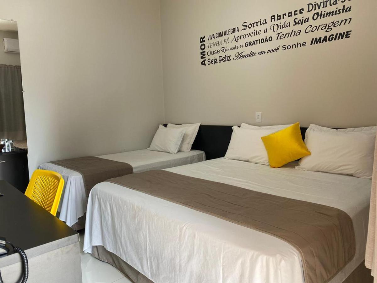 Rossi Hotel Comodoro Buitenkant foto