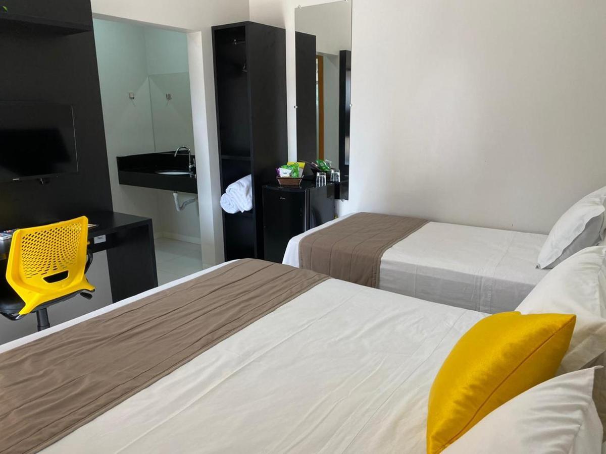 Rossi Hotel Comodoro Buitenkant foto